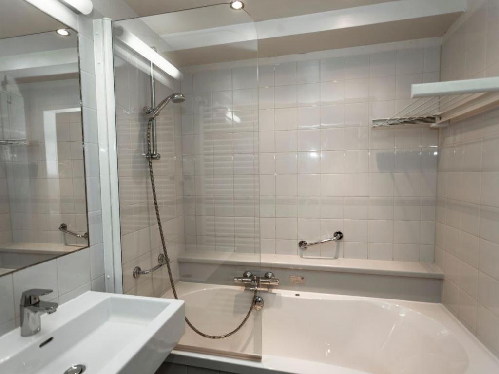Landal Hoog Vaals Hotell Exteriör bild